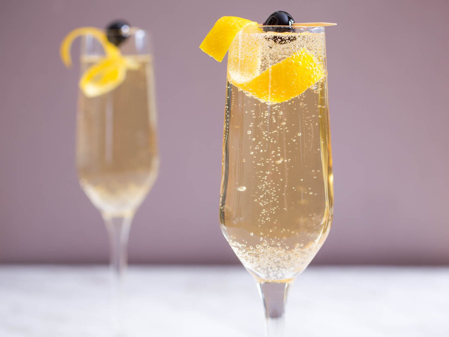 Pha cocktail French 75