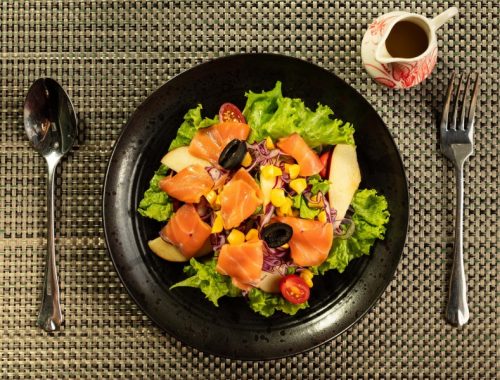 salad cá hồi bổ dưỡng