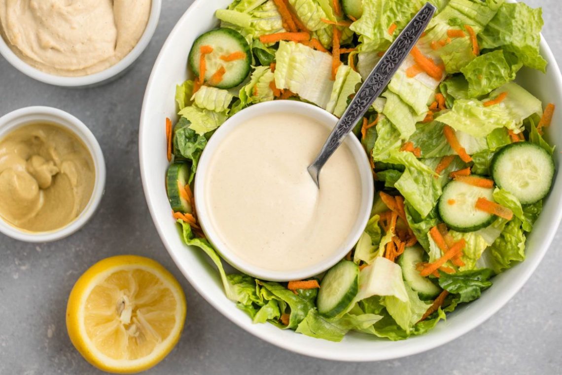 Cách làm salad giảm cân với sốt mayonnaise