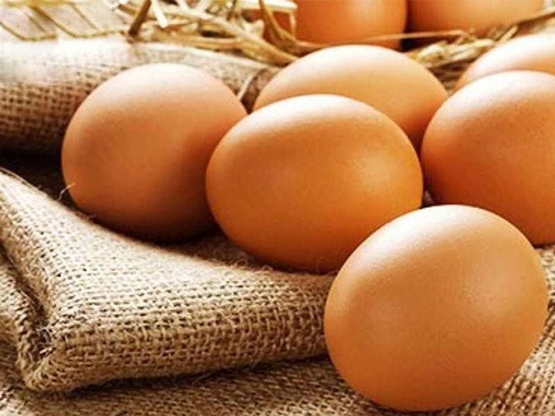 Mẹo nấu ăn: phân biệt trứng mới và trứng cũ